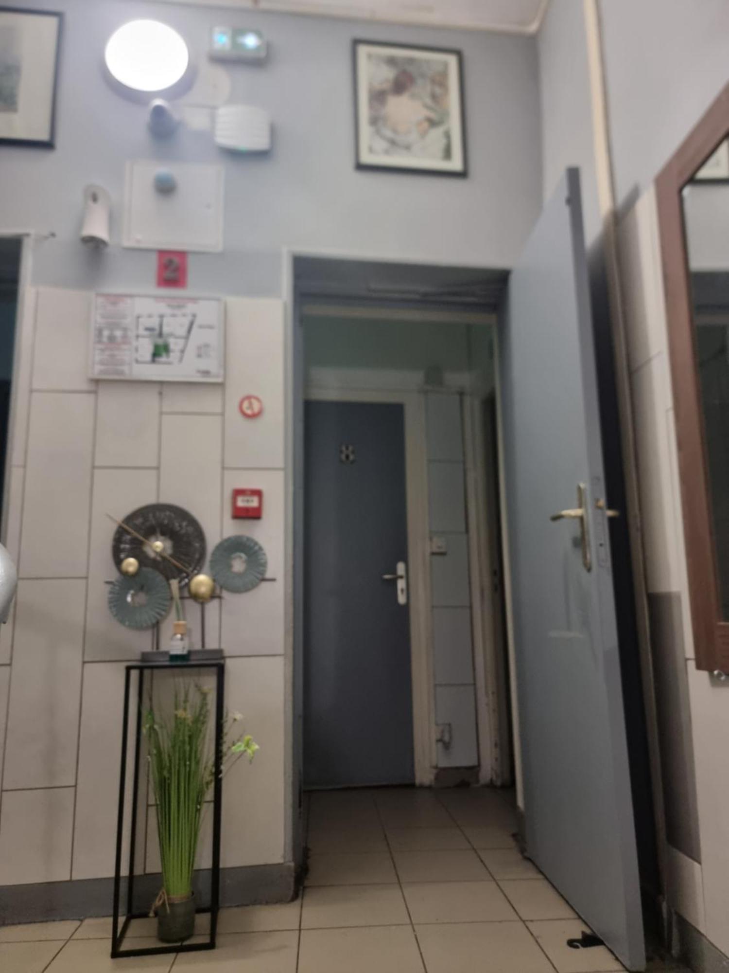 Hotel Aboukir Paris Bagian luar foto